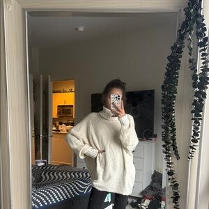 Aerie Cream Turtleneck Sweater